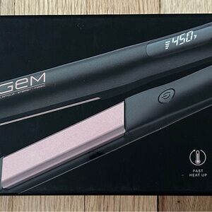 Black and Pink Hair Straightener